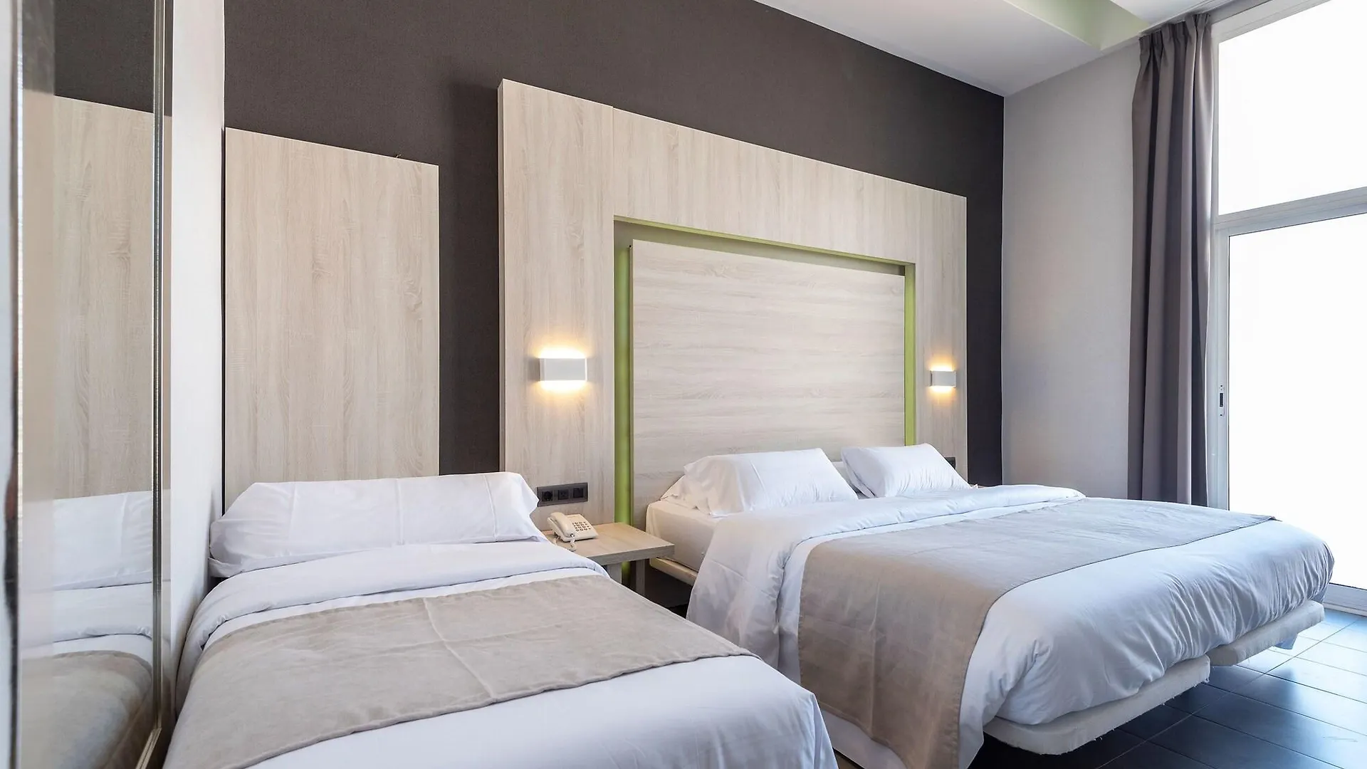 Plaza Goya Rooms Βαρκελώνη 2*,