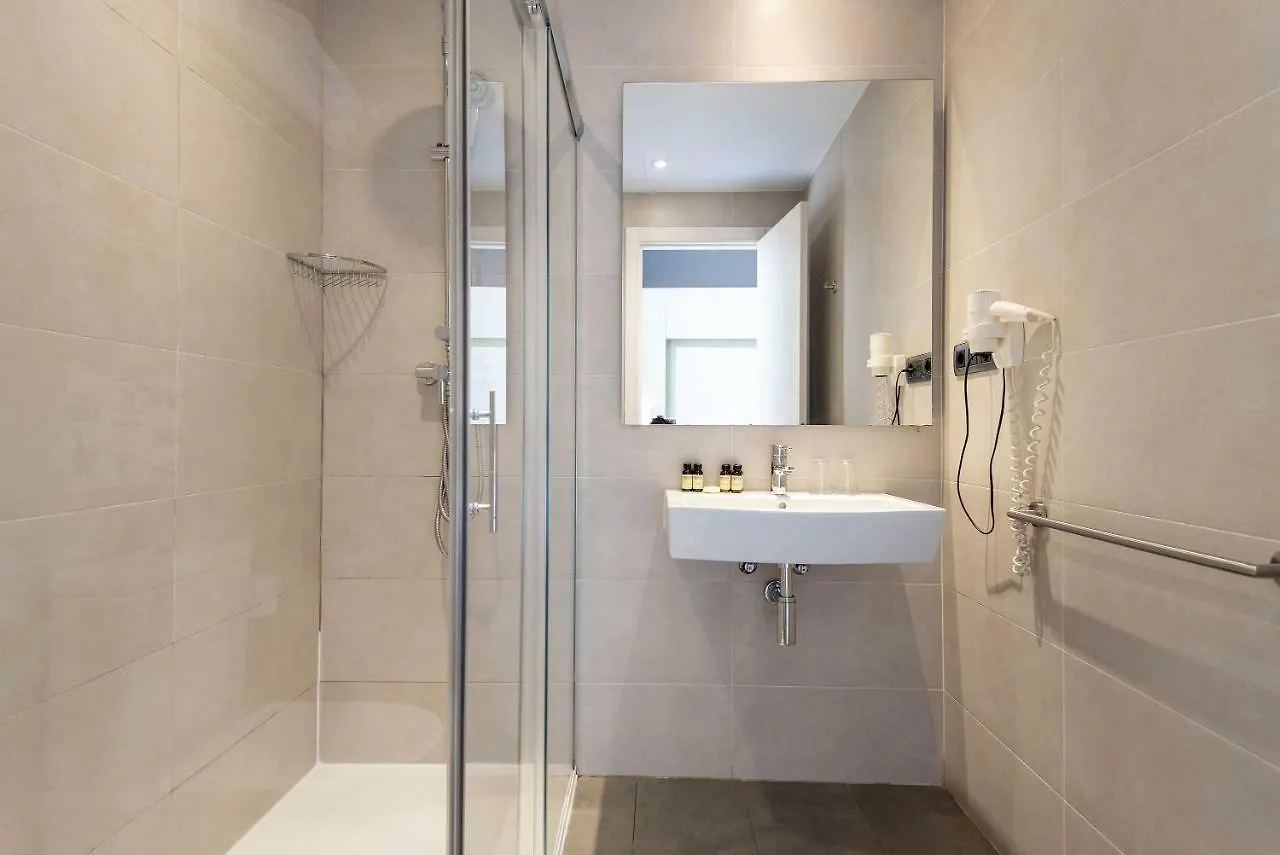 ** Guest house Plaza Goya Rooms Barcelona Spain